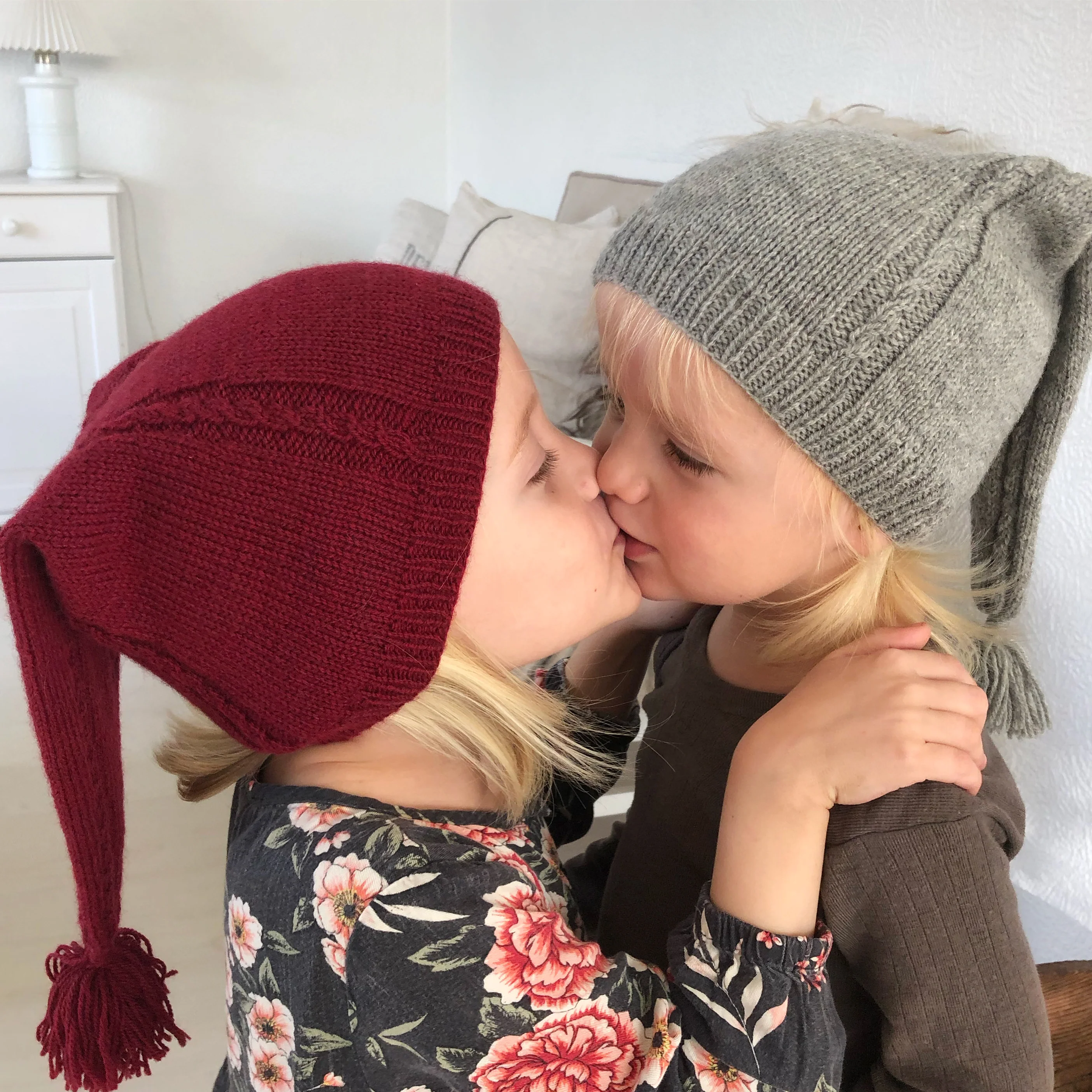 Finished goods for sale-Sifs Christmas Hat