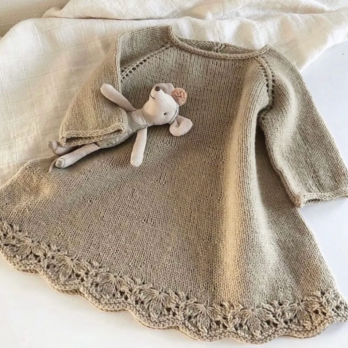 Little Erantis Dress