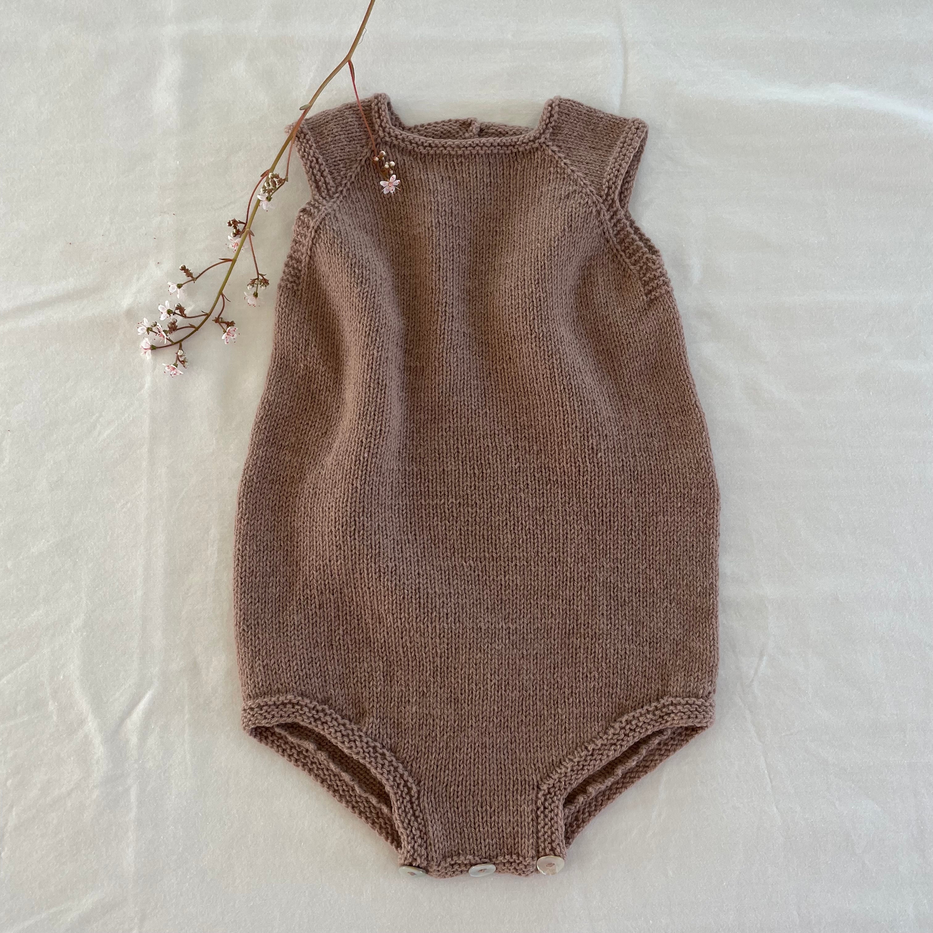 Erantis Ruffle Body & Erantis Socks Mini Bundle