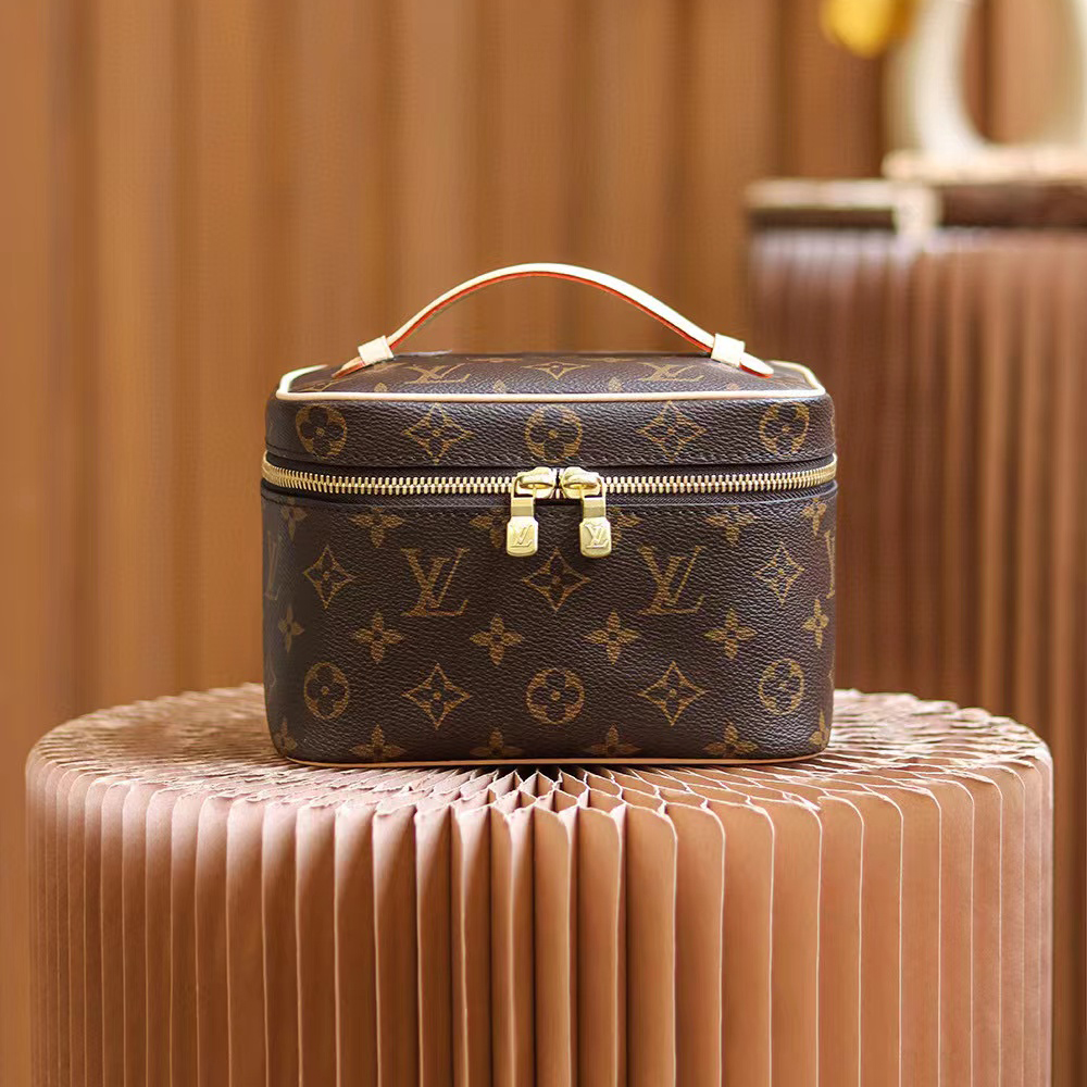 Louis Vuitton Square Zipper Cosmetic Bag Bags