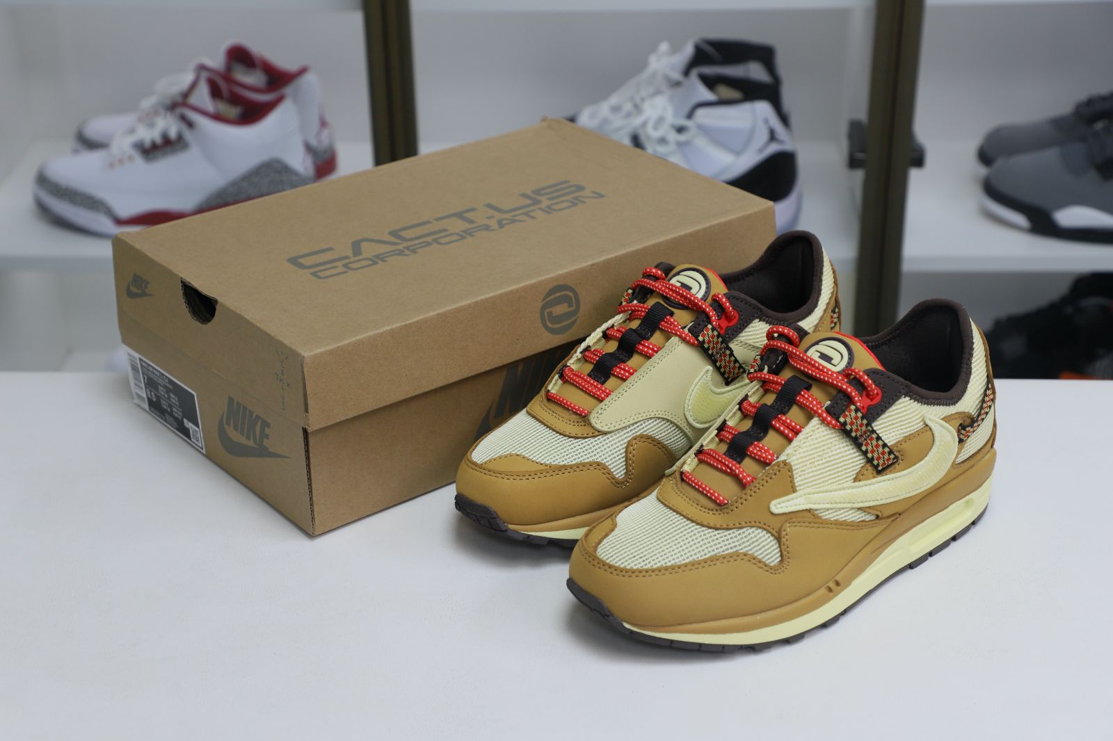 Travis Scott x Nike Air Max1wheattravis scott