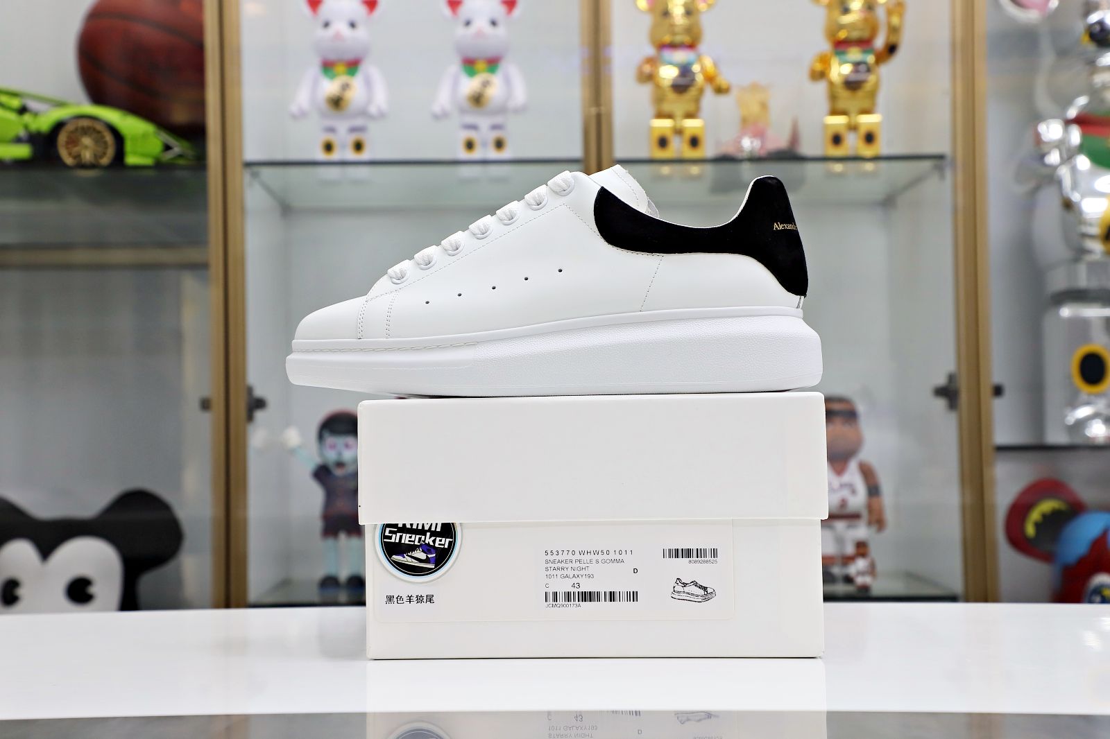 Alexander McQueen heiseyangwei