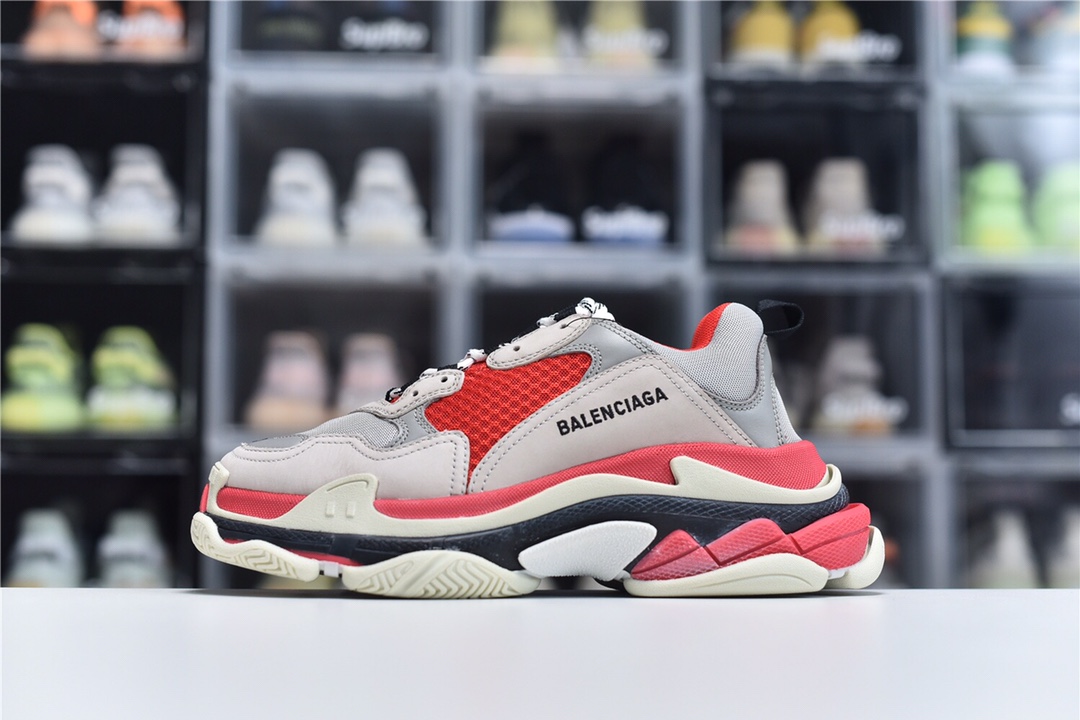 Balenciaga Triple S