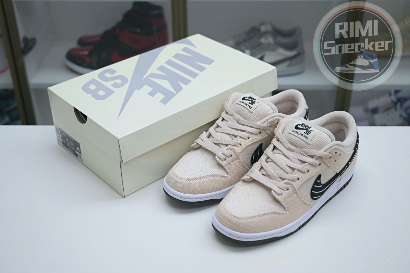 Albino & Preto x Nike Dunk SB Low Pro Pearl White