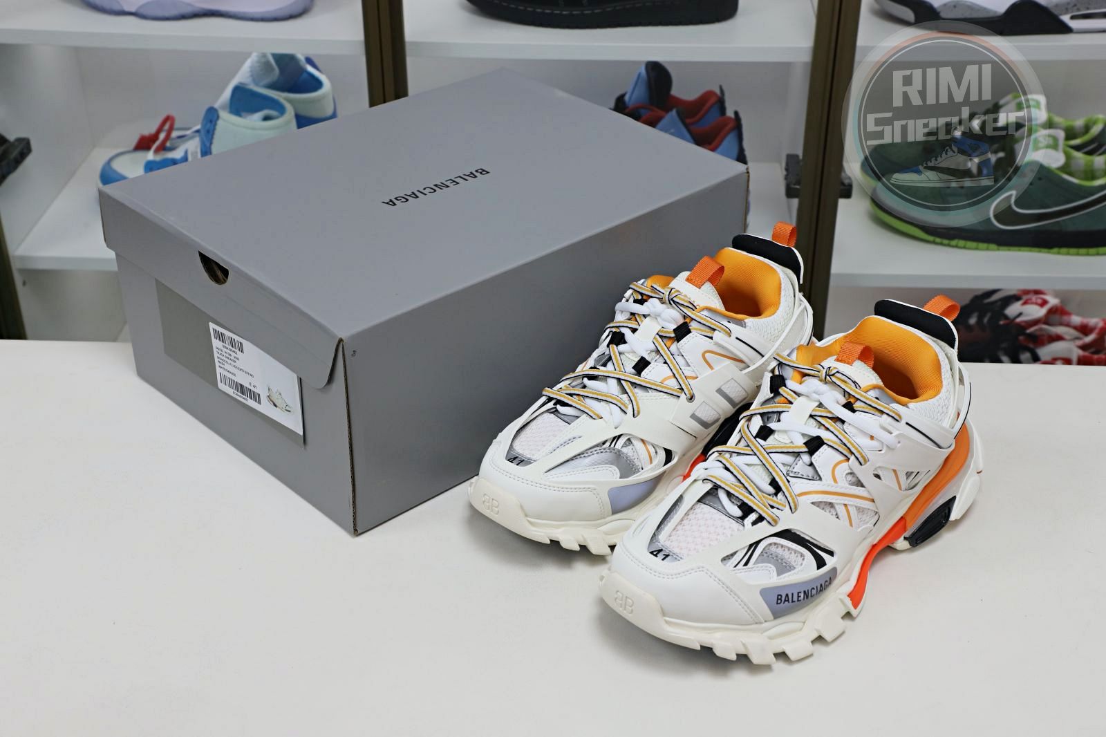 Balenciaga Track（LED）