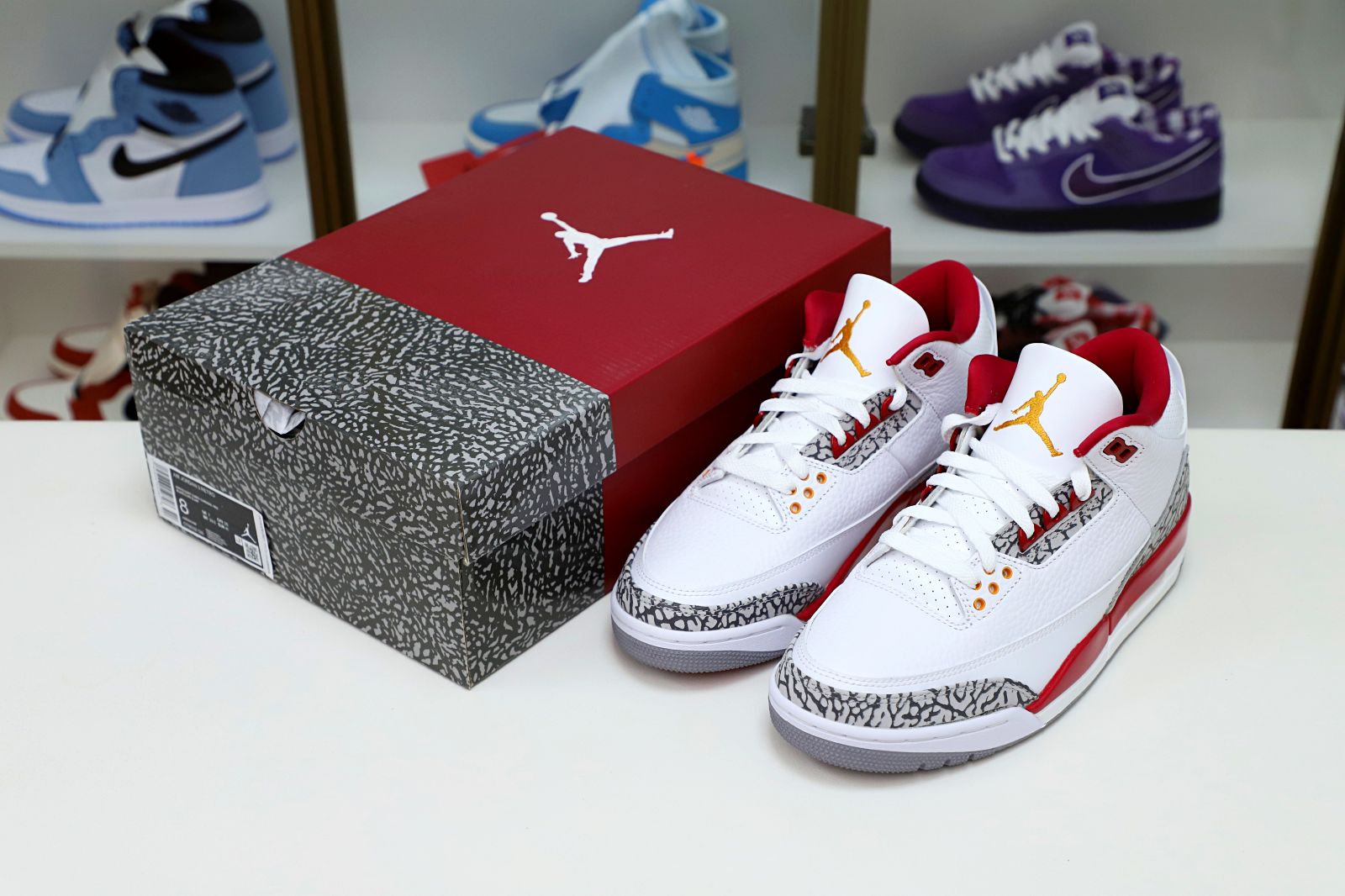 Air Jordan 3 retro cardinal red