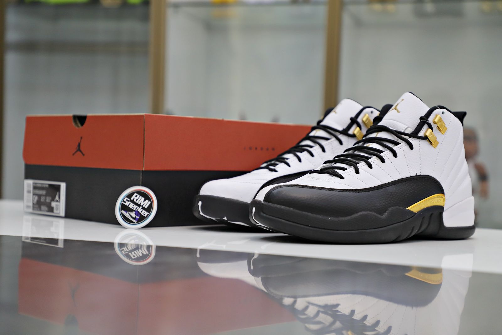 AIR JORDAN 12 RETRO 'ROYALTY'