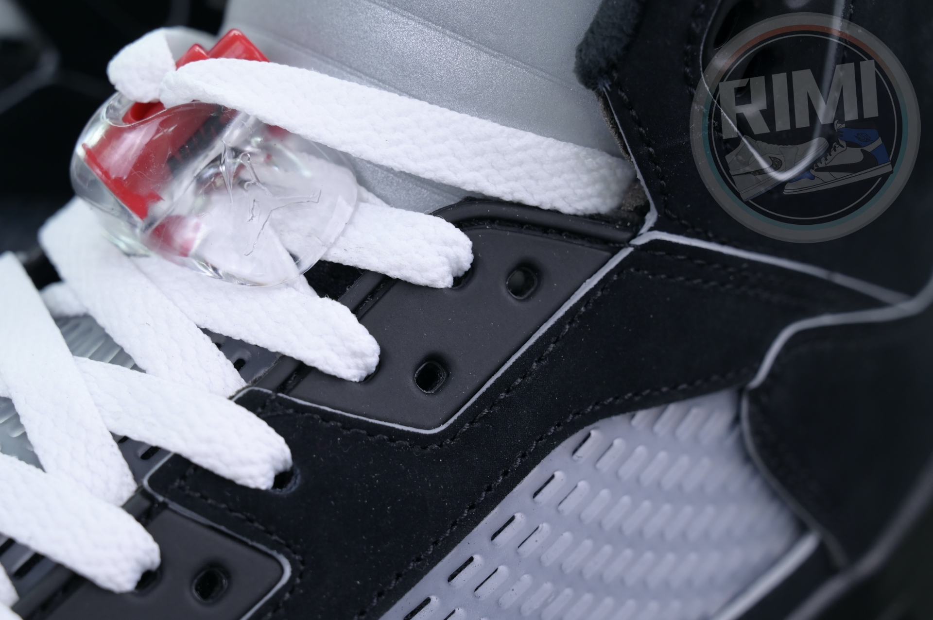 Jordan Air Jordan 5“BLACK METALLIC REIMAGINED”