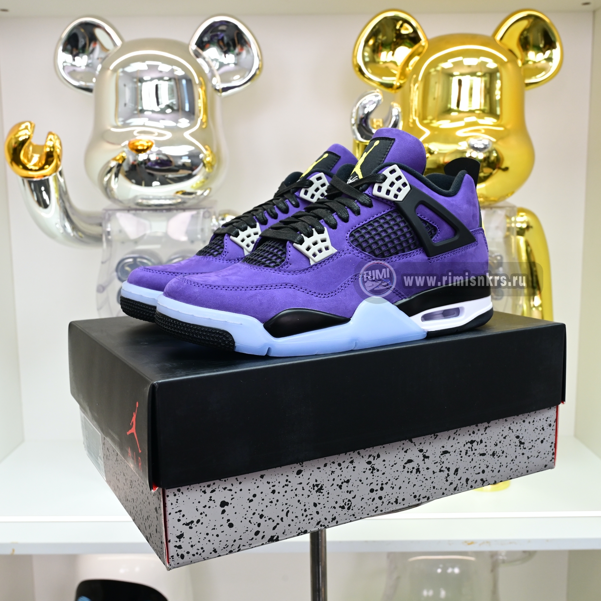 Air Jordan 4 Retro“Imperial Purple” FV5029-500
