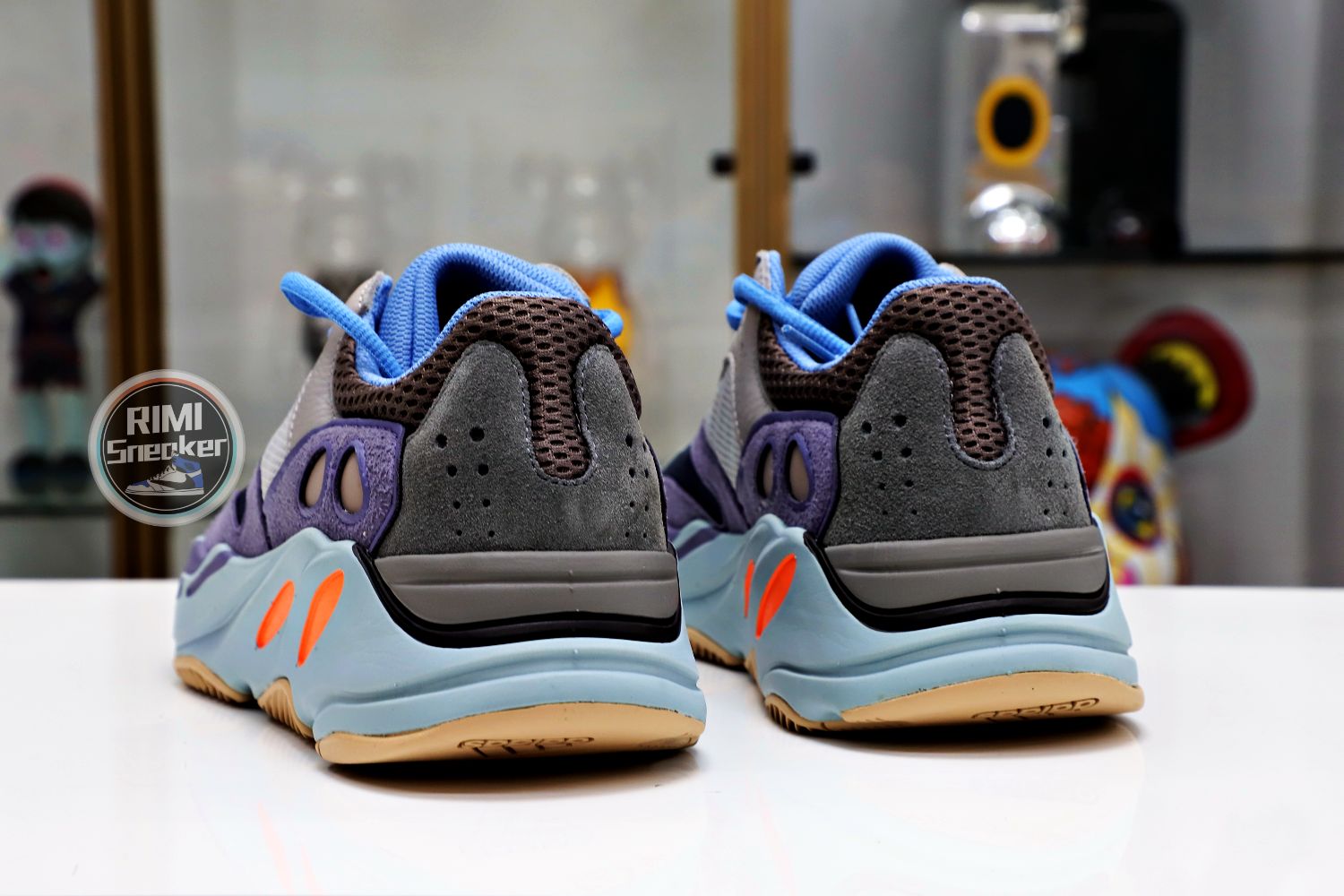 YEEZY BOOST 700 'CARBON BLUE'