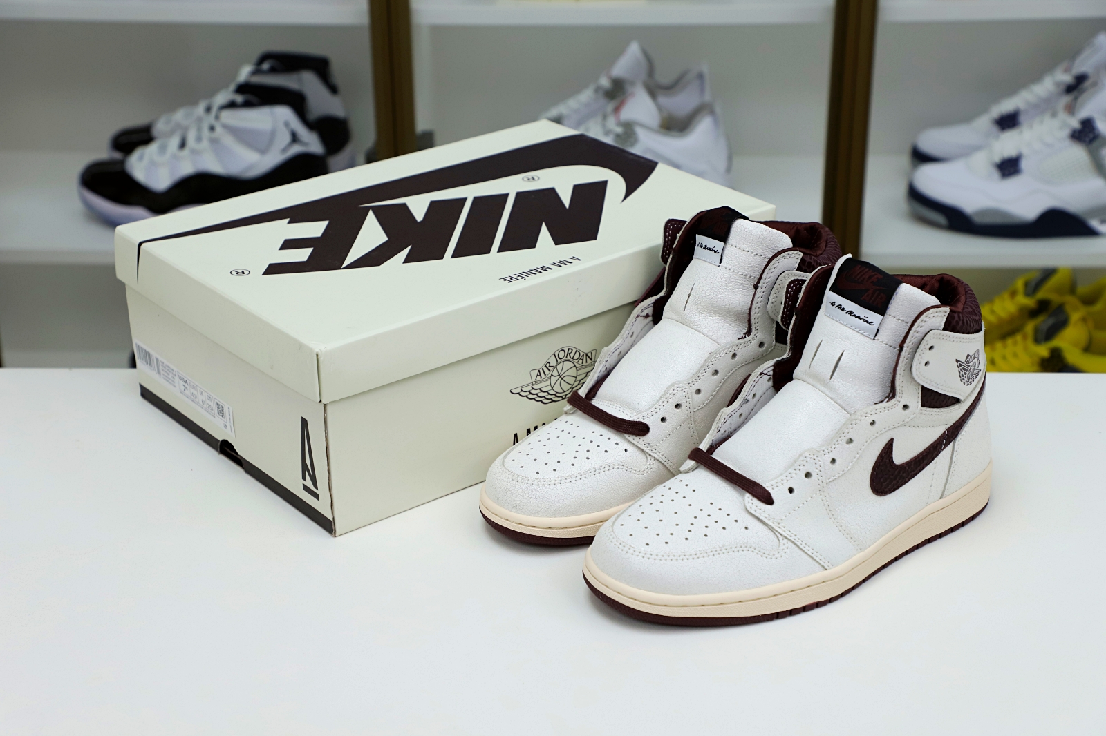 ordan Air Jordan1 retro high og sp sail and burgundy