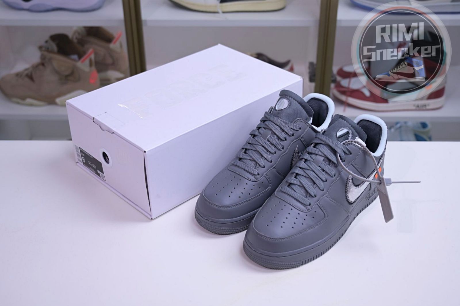 Off-White x Nike Air Force 1LowGrey
