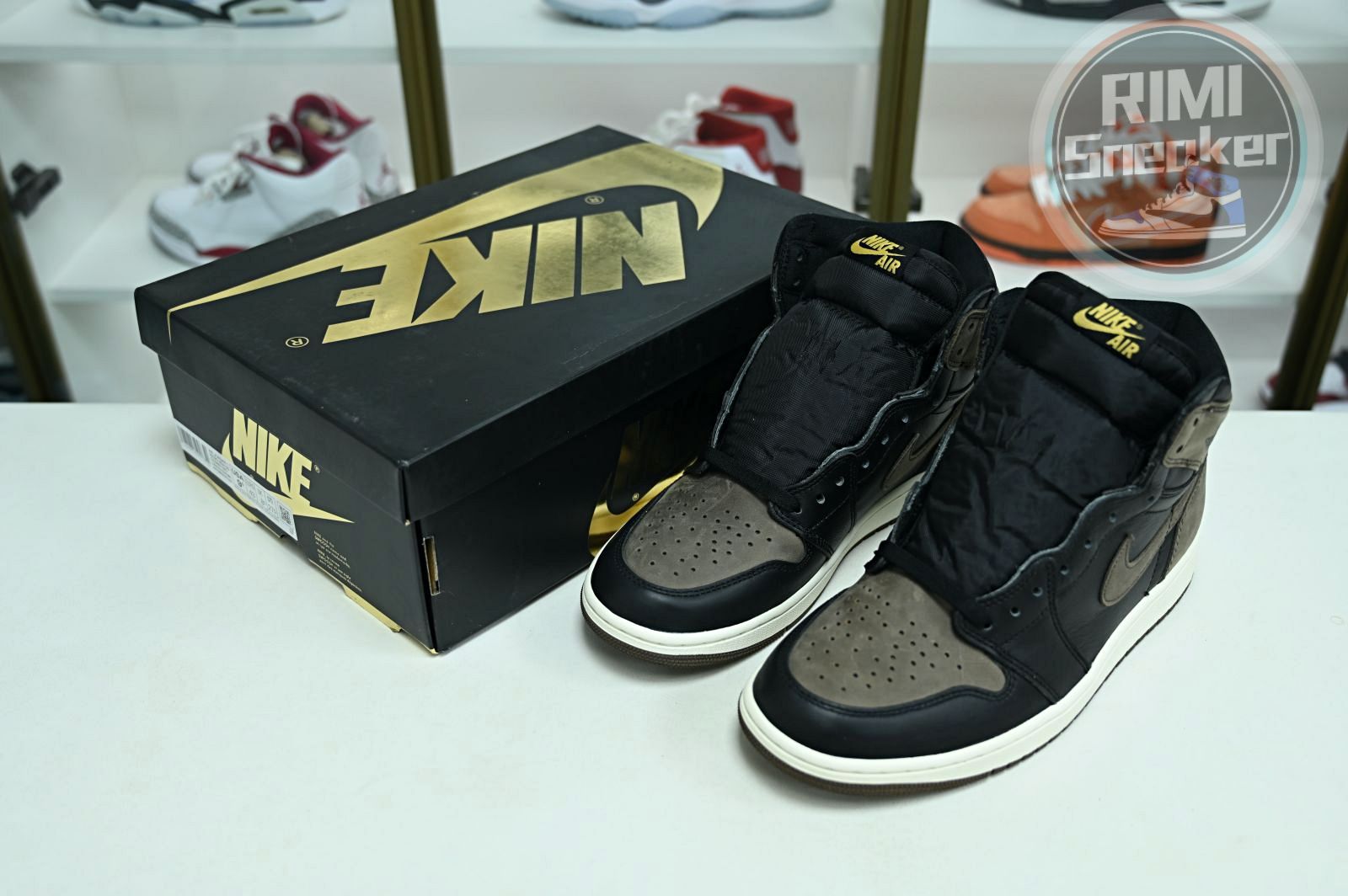 Jordan Air Jordan 1 High OG Palomino