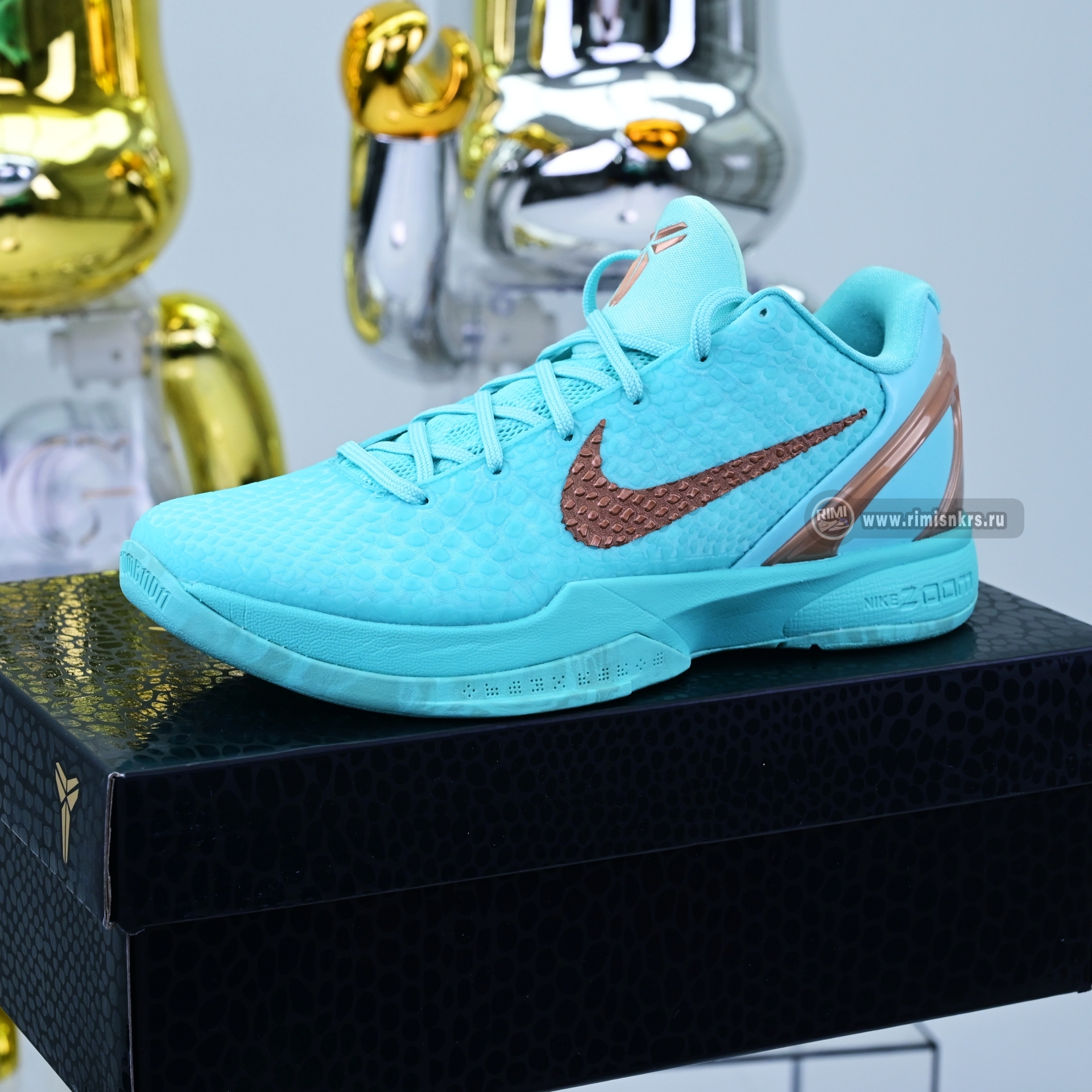 Jalen Brunson x Nike Zoom Kobe 6 Protro Statue of Liberty PE  IQ5774-300