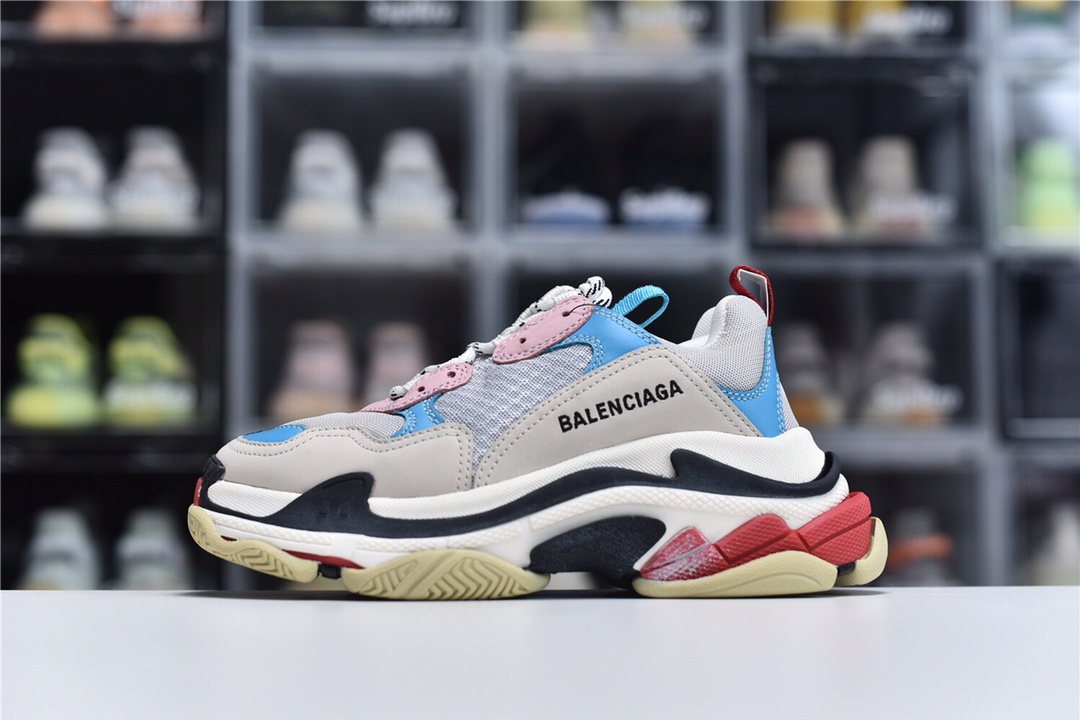 Balenciaga Triple S