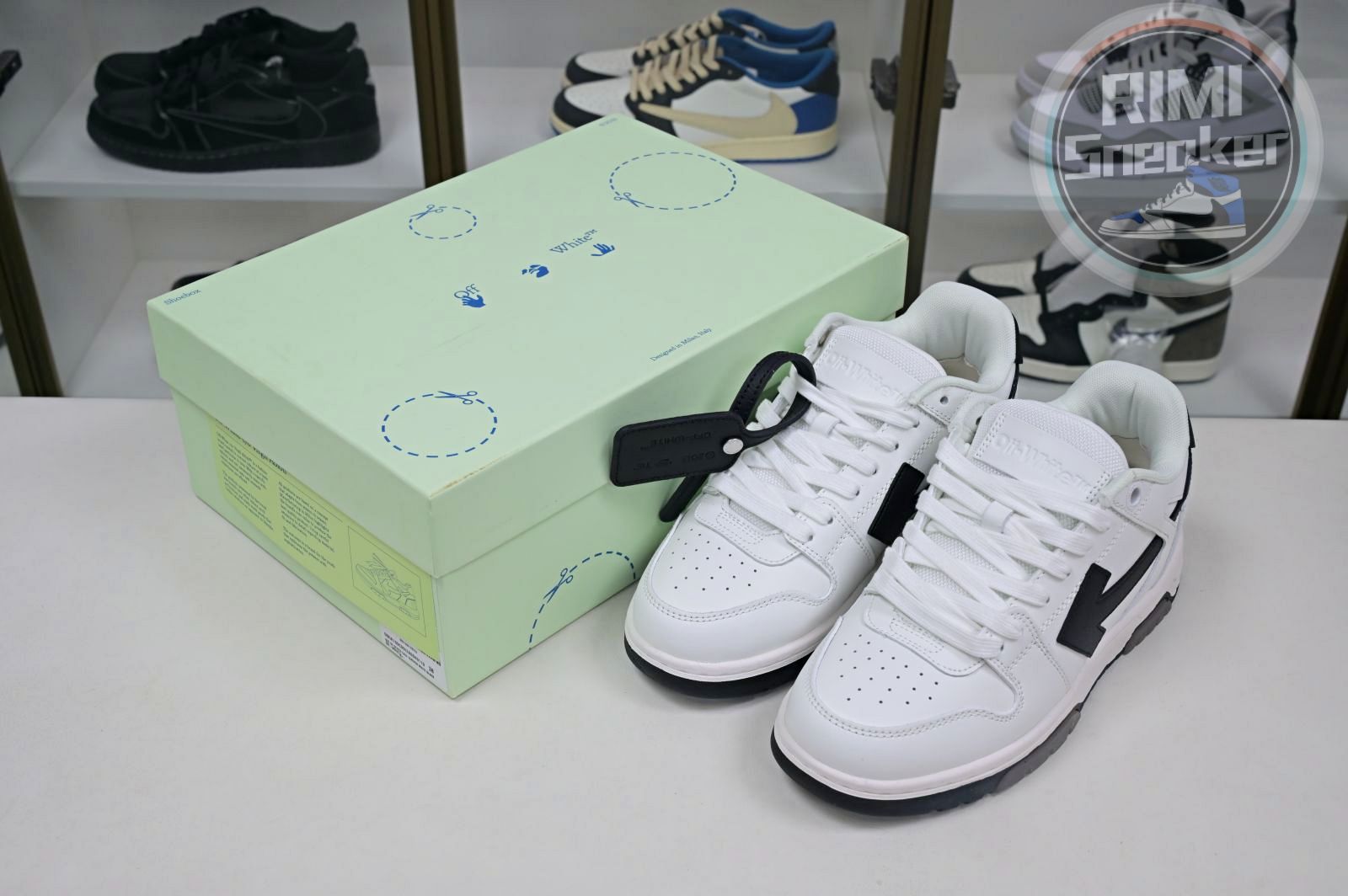 OFF-WHITE Out Of Office