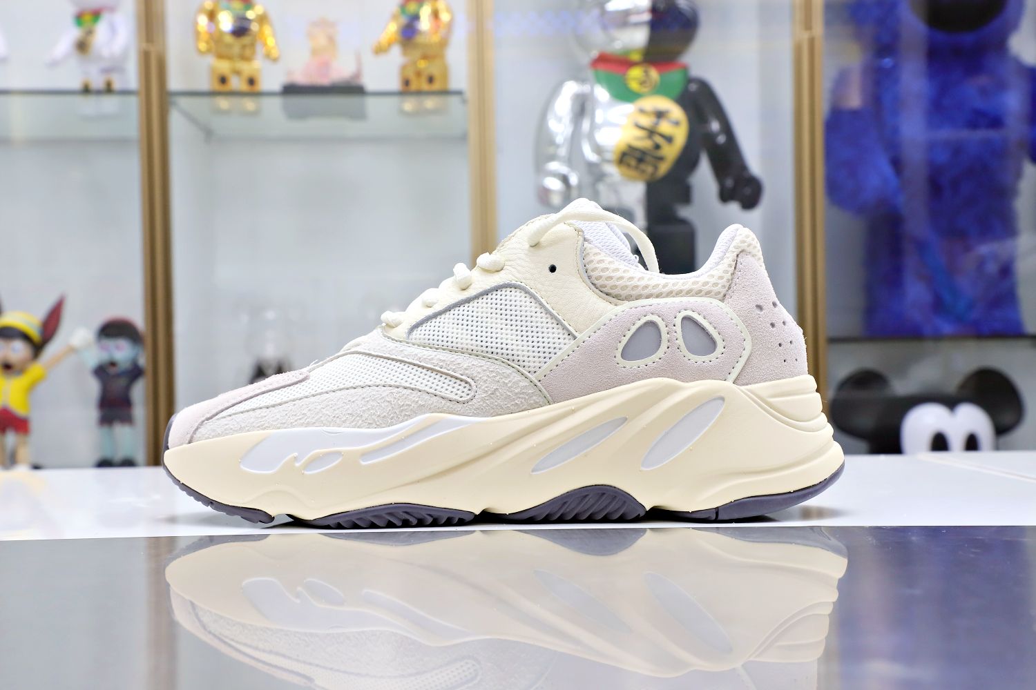 YEEZY BOOST 700 'ANALOG'