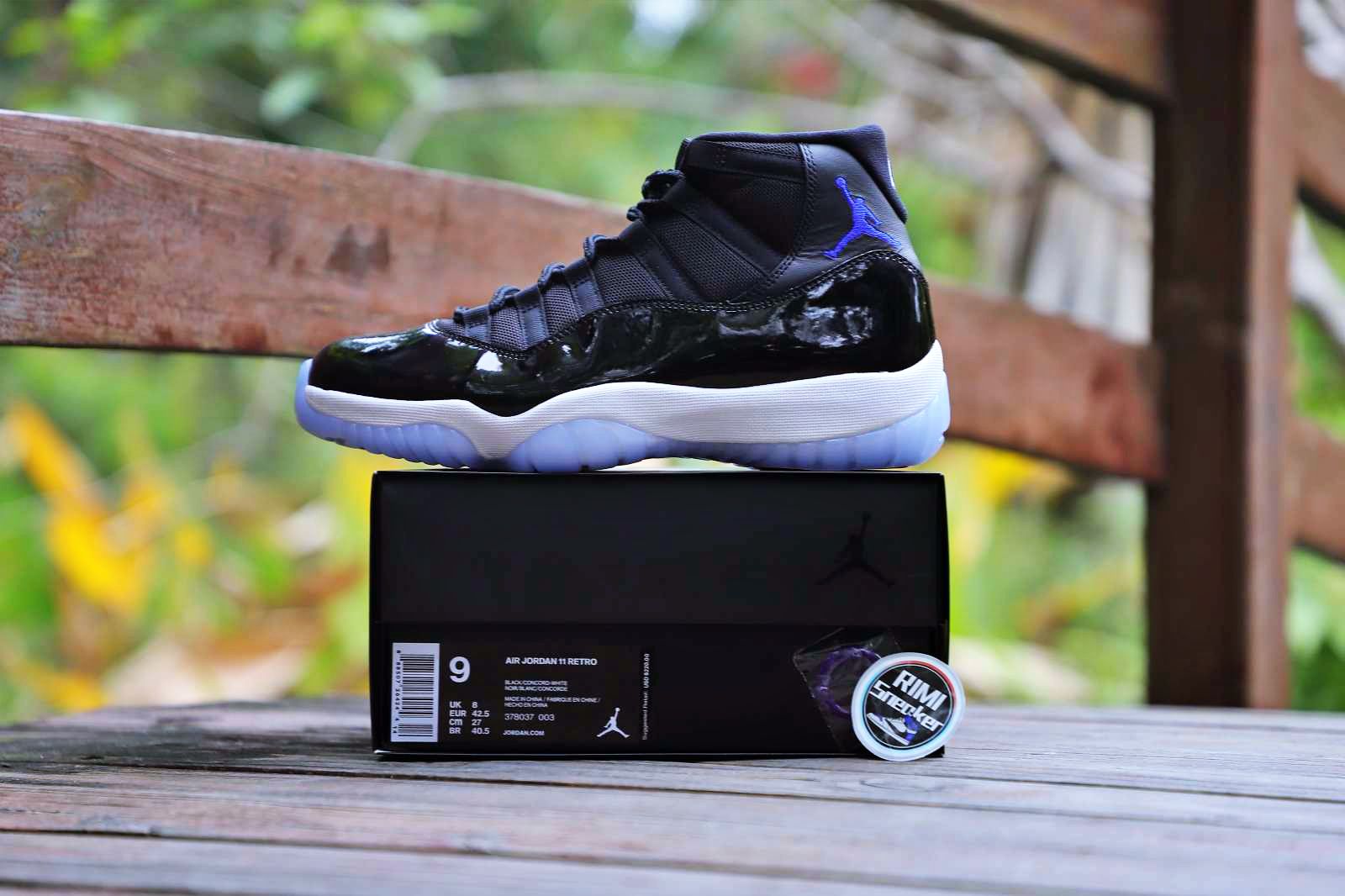 Air Jordan 11 high Space Jam