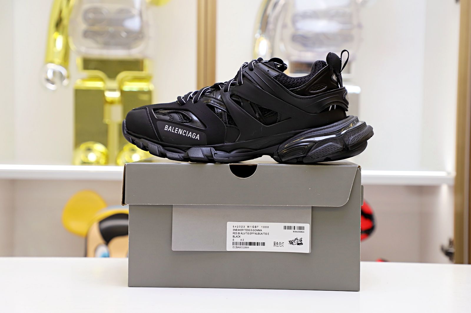 Balenciaga TRACK TRAINER  (Without LED)