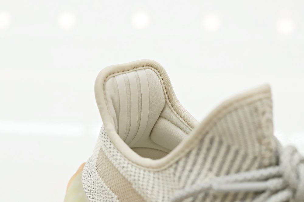 YEEZY BOOST 350 V2 'LUNDMARK NON-REFLECTIVE'