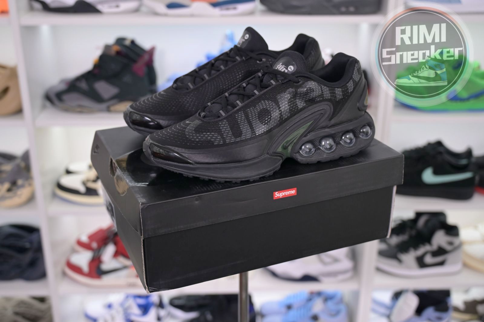 Supreme x Nike Air Max Dn