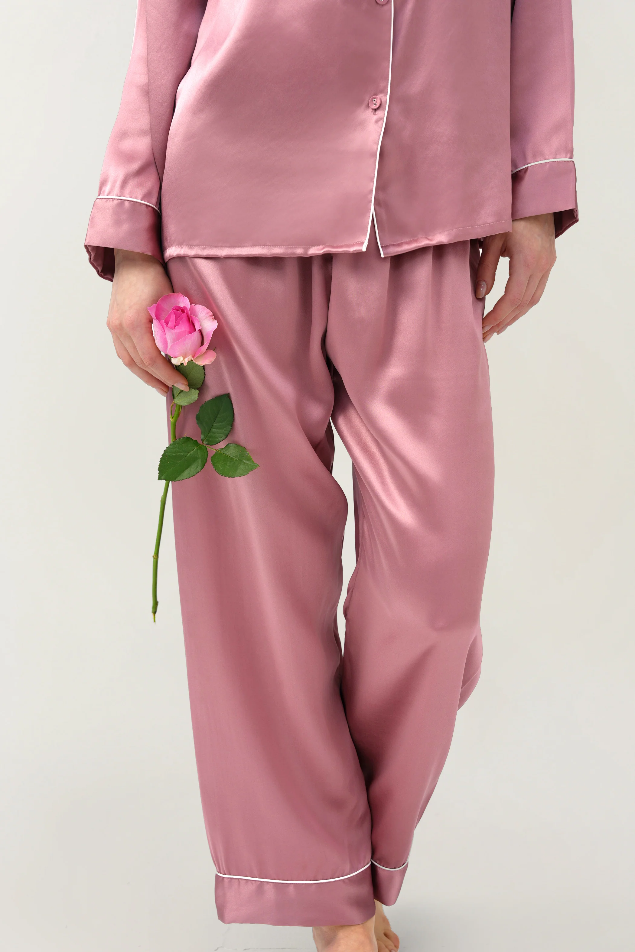 Women’s Long-Sleeve & Pants Silk Pajama In Dusty Rose