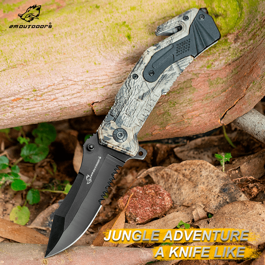 Outdoor folding knife, pocket knife, serrated folding knife, multi-function knife, can be used for outdoor hiking, wilderness survival and other different outdoor scenes