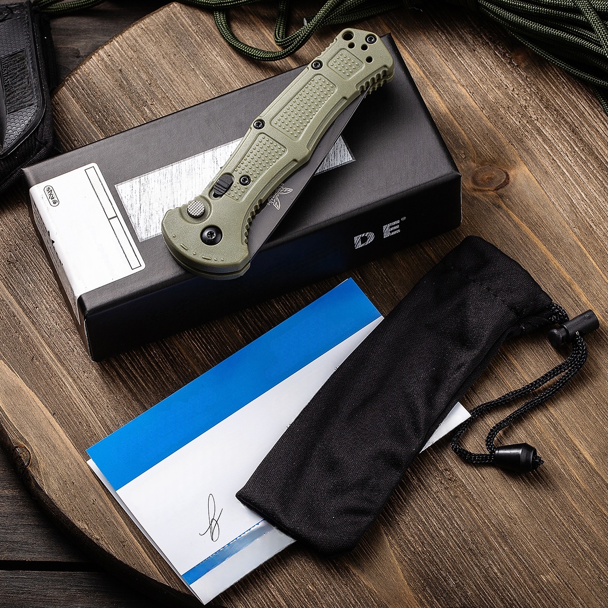 BM9070 Folding Knife – D2 Blade with Textured Nylon-Fiber Handle, Smooth One-Hand Operation, Ideal for Camping, Hiking & Everyday Carry