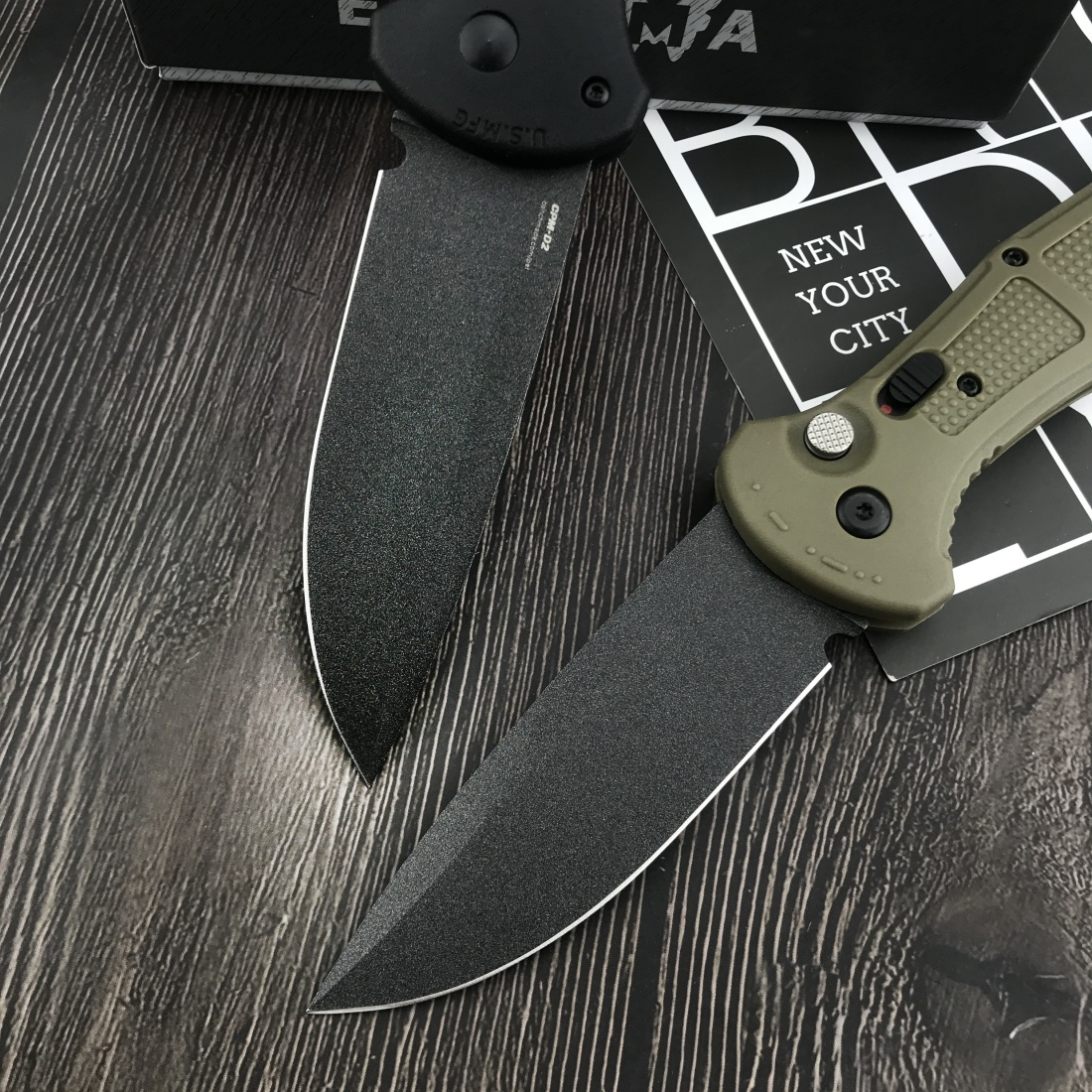 BM9070 Folding Knife – D2 Blade with Textured Nylon-Fiber Handle, Smooth One-Hand Operation, Ideal for Camping, Hiking & Everyday Carry