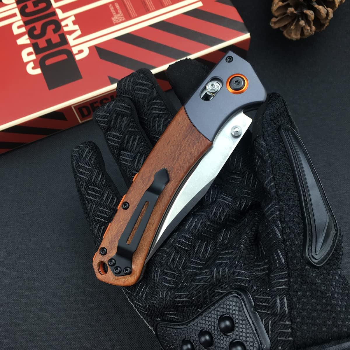 Outdoor folding knife, BM15080, hunting pocket knife, lock-axle knife with 3.7