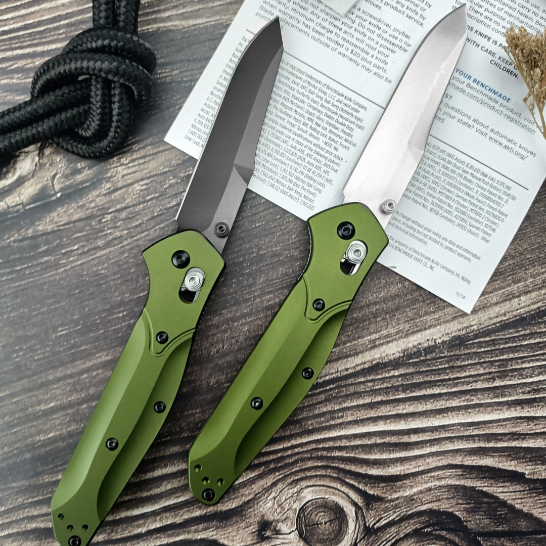 BM940 Outdoor Folding Knife – CNC Fine Grind, Green Aviation-Aluminum Handle, Bearing Lock Thumb-Open Design, Gift-Box Packaging