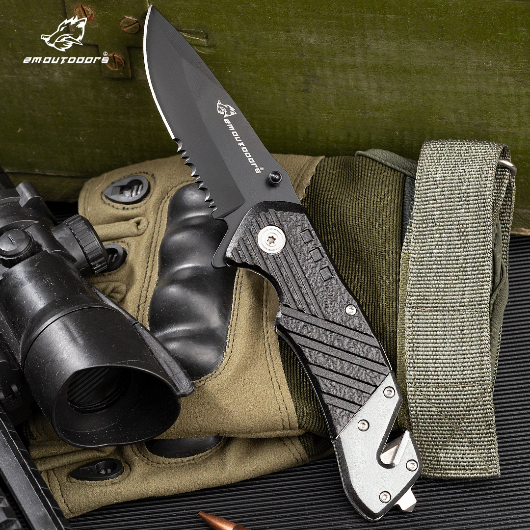 Outdoor folding knives,Folding knife, EDC tool, 7CR17MOV high hardness blade, can be used for fishing, camping, outdoor adventure and other activities, gifts for men and women