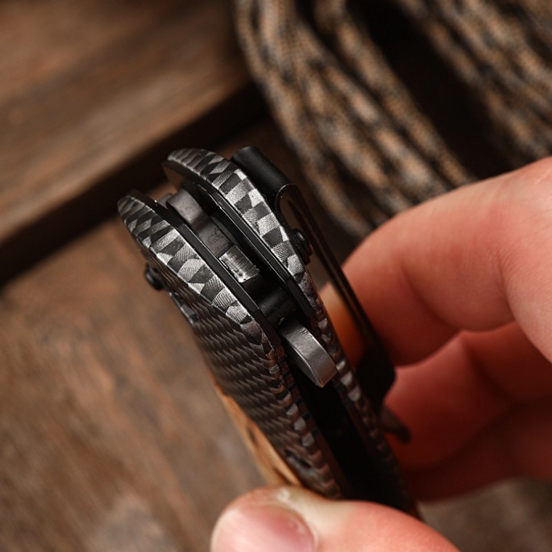 1pcs. Outdoor Wooden Handle Folding Knife, Multi-function Knife, Outdoor Essential Supplies, Can Be Used For Outdoor Activities, The Best Choice For Gifts