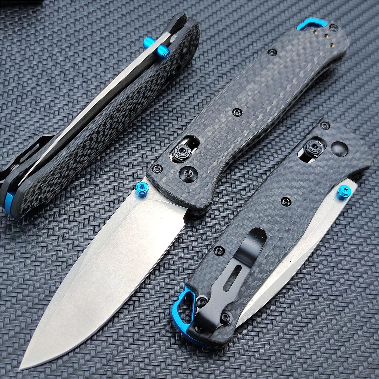 BM 535 Carbon Fiber Folding Knife – S35V Blade, CNC Fine-Ground Finish, Carbon Fiber Handle, Manual Thumb-Open with Pocket Clip