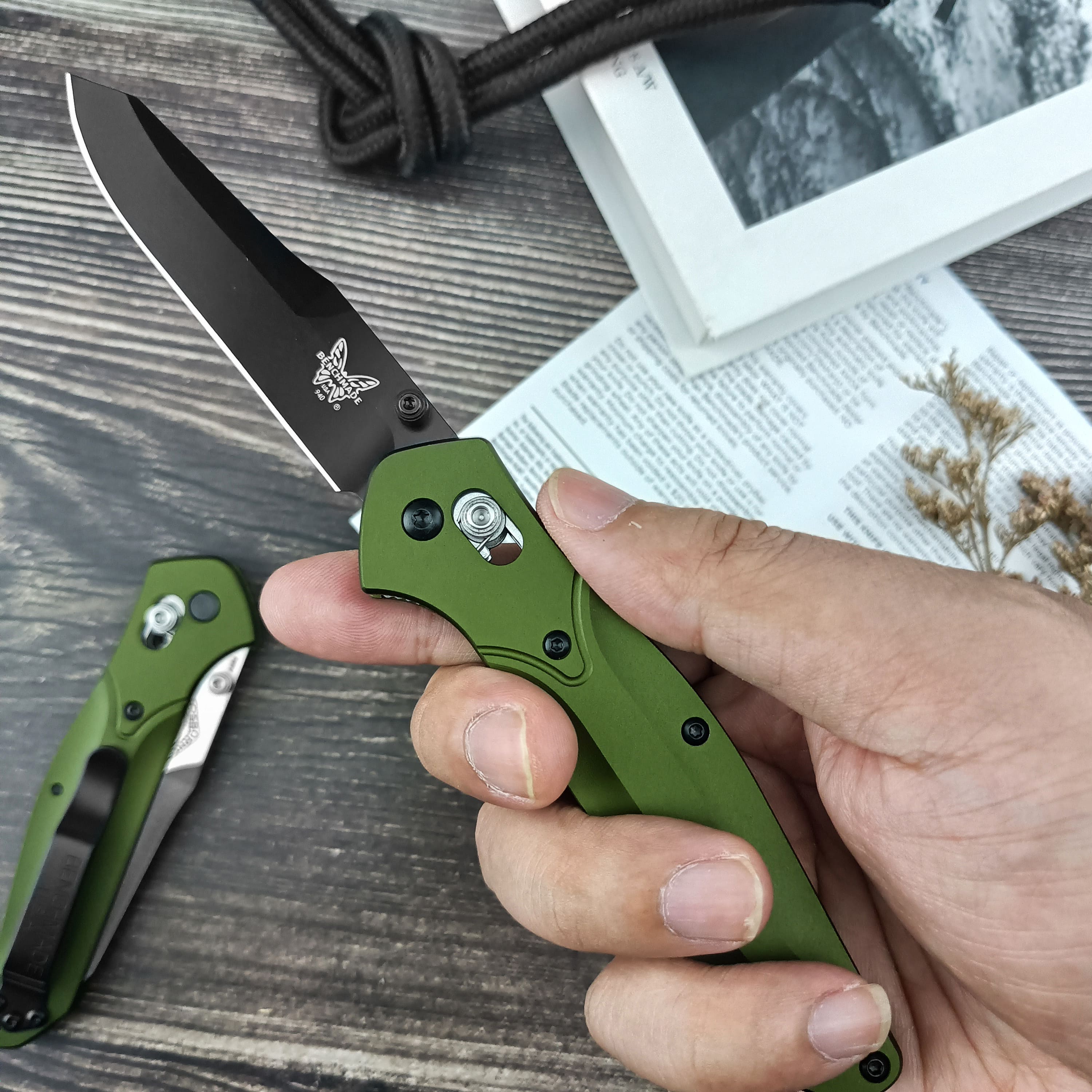 BM 940 Folding Knife – Aluminum Alloy Handle with Bearing Lock, CNC Laser-Precision Crafting, Reliable Everyday Carry Knife