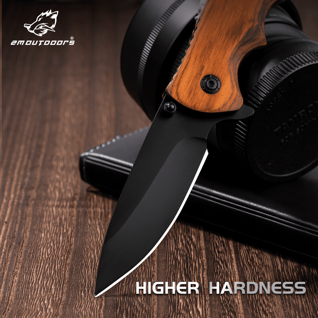 Outdoor Folding Knife Outdoor Convenient Knife High Hardness Stainless Steel Knife Outdoor Camping Knife, Convenient Fruit Knife, which can be used for outdoor activities such as mountaineering, hiking, wilderness survival, camping, etc