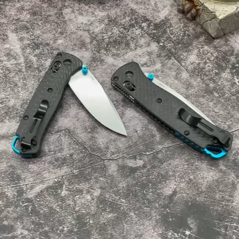 BM 535 Carbon Fiber Folding Knife – S35V Blade, CNC Fine-Ground Finish, Carbon Fiber Handle, Manual Thumb-Open with Pocket Clip