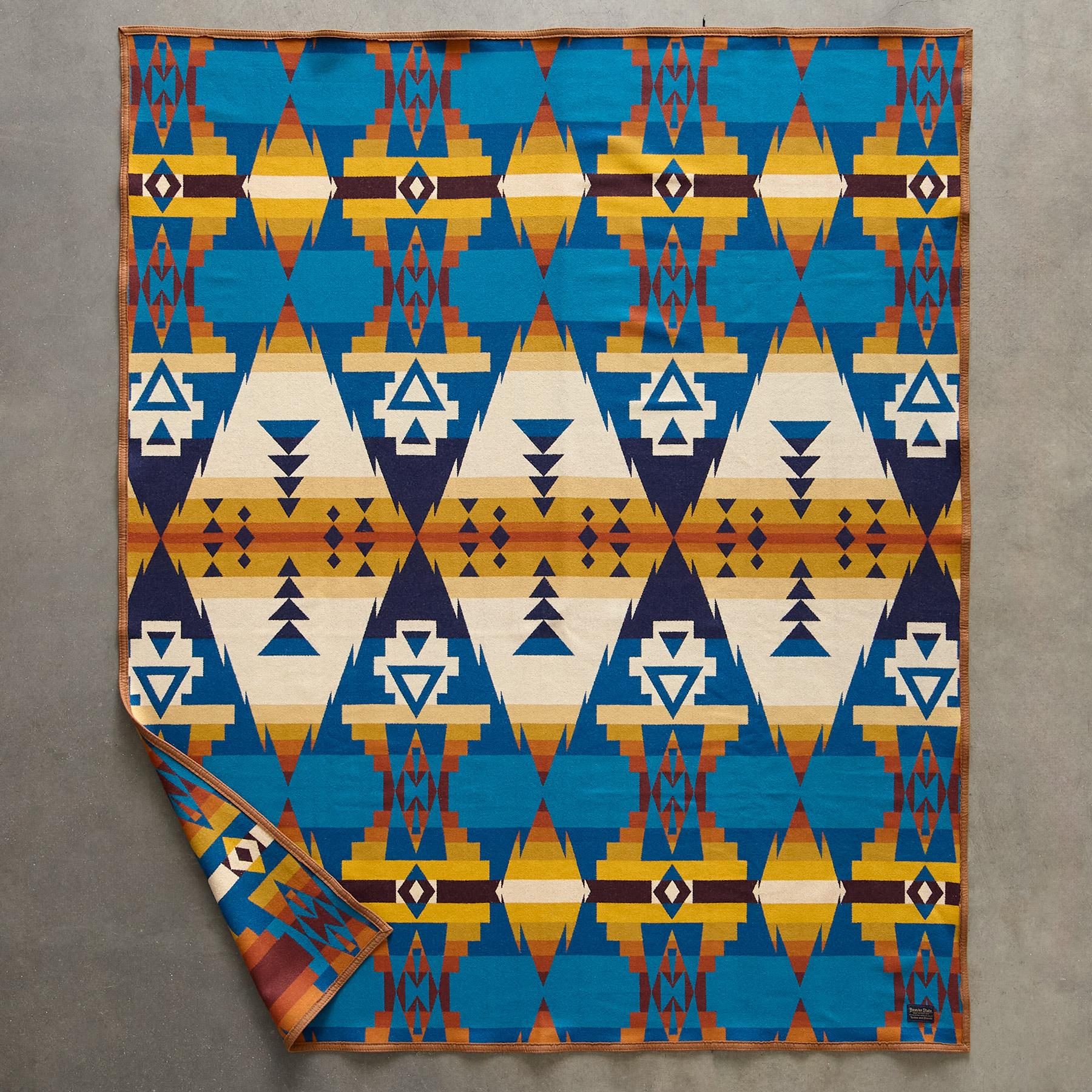 Siskiyou Throw | Sundance Outlet Store