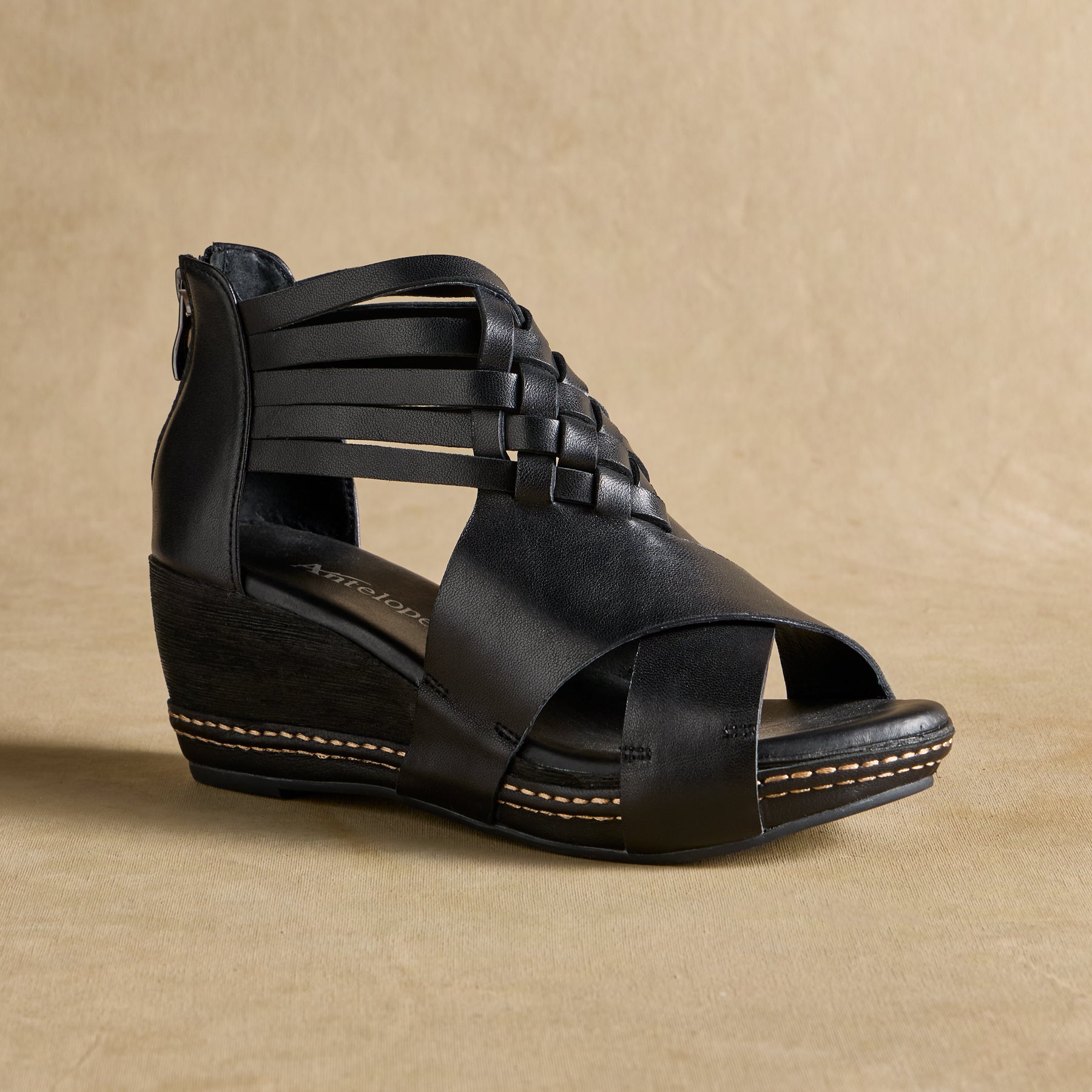 Rowena Wedges