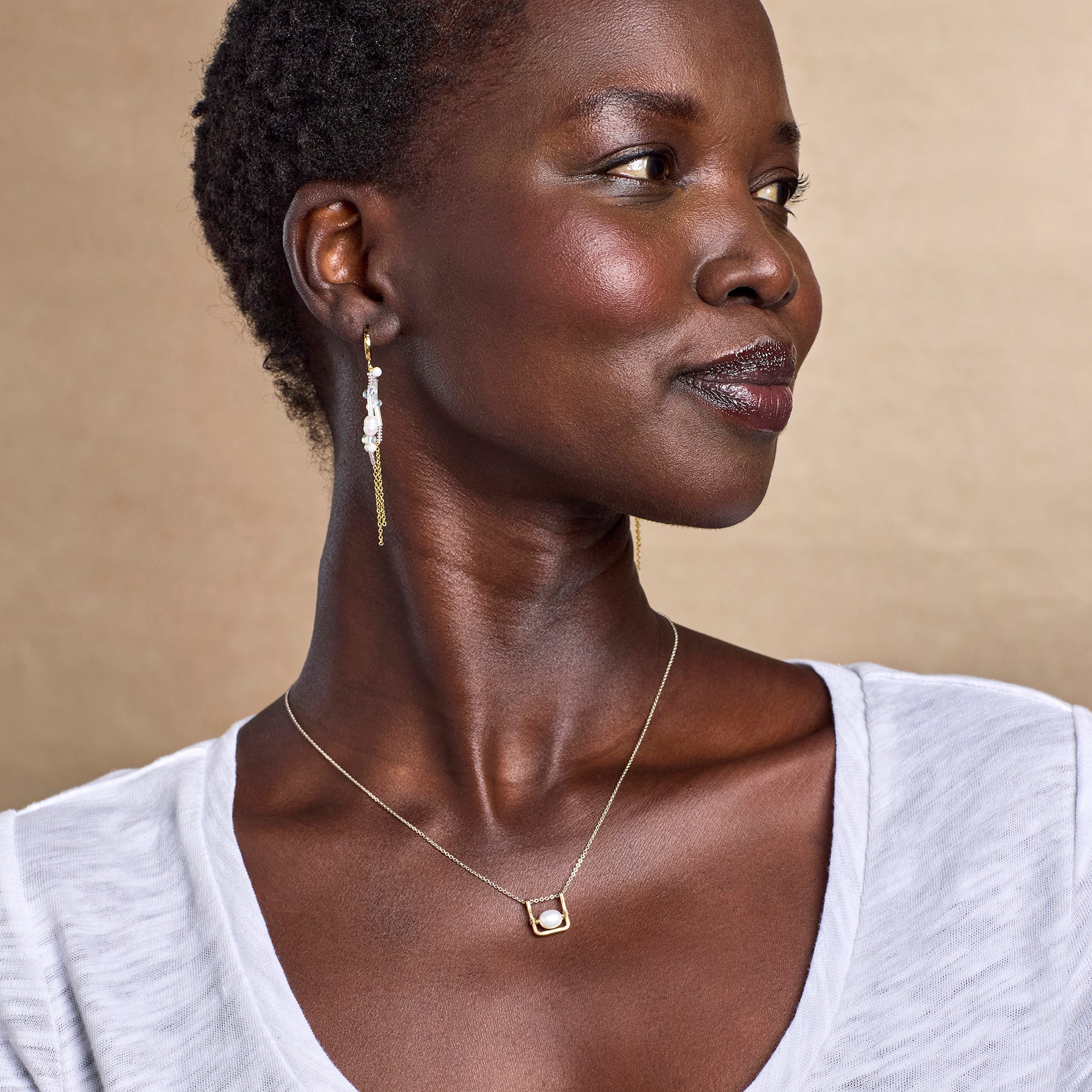 Pearl Swing Necklace