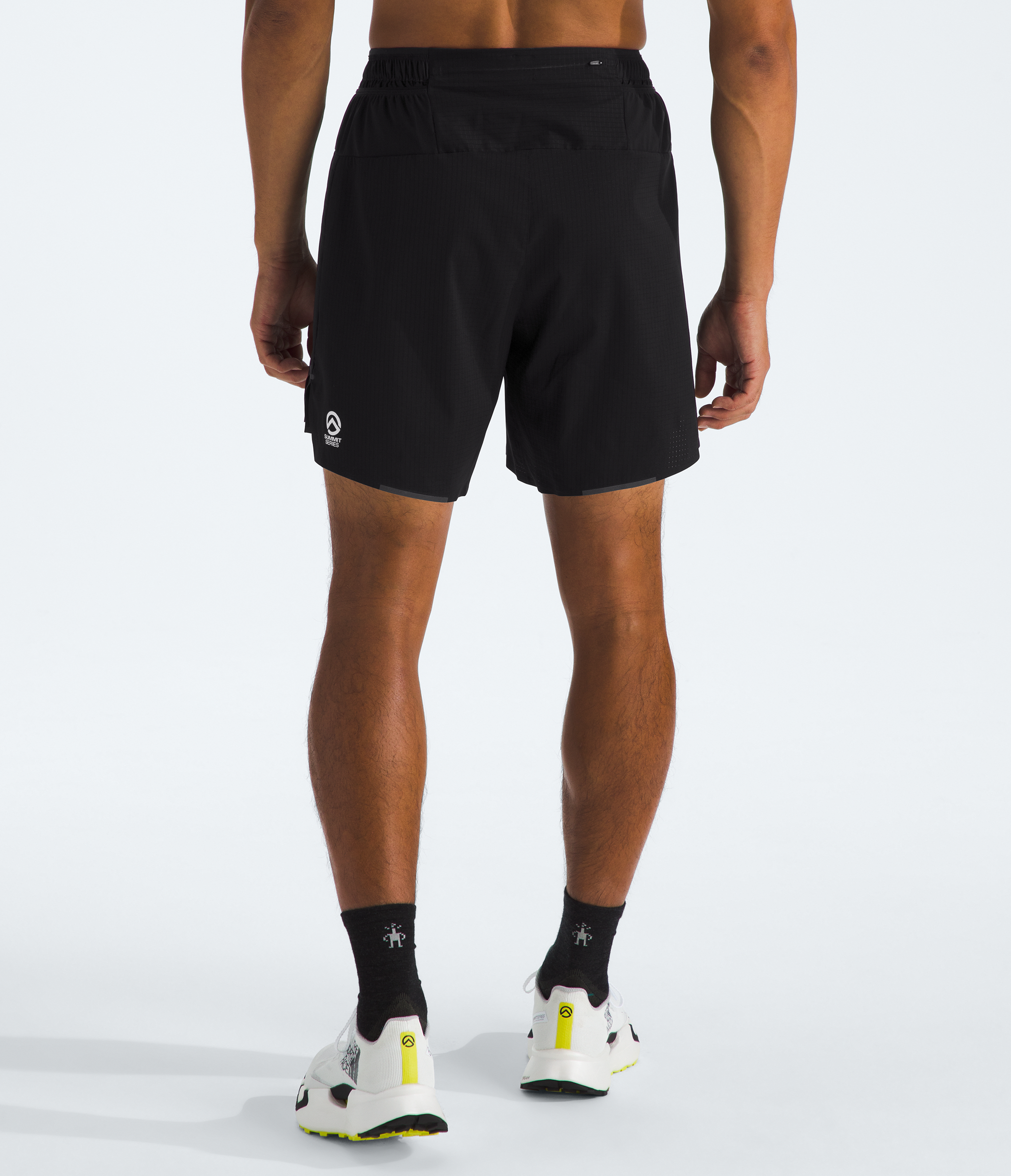 Men’s Summit Series Pacesetter 7'' Shorts