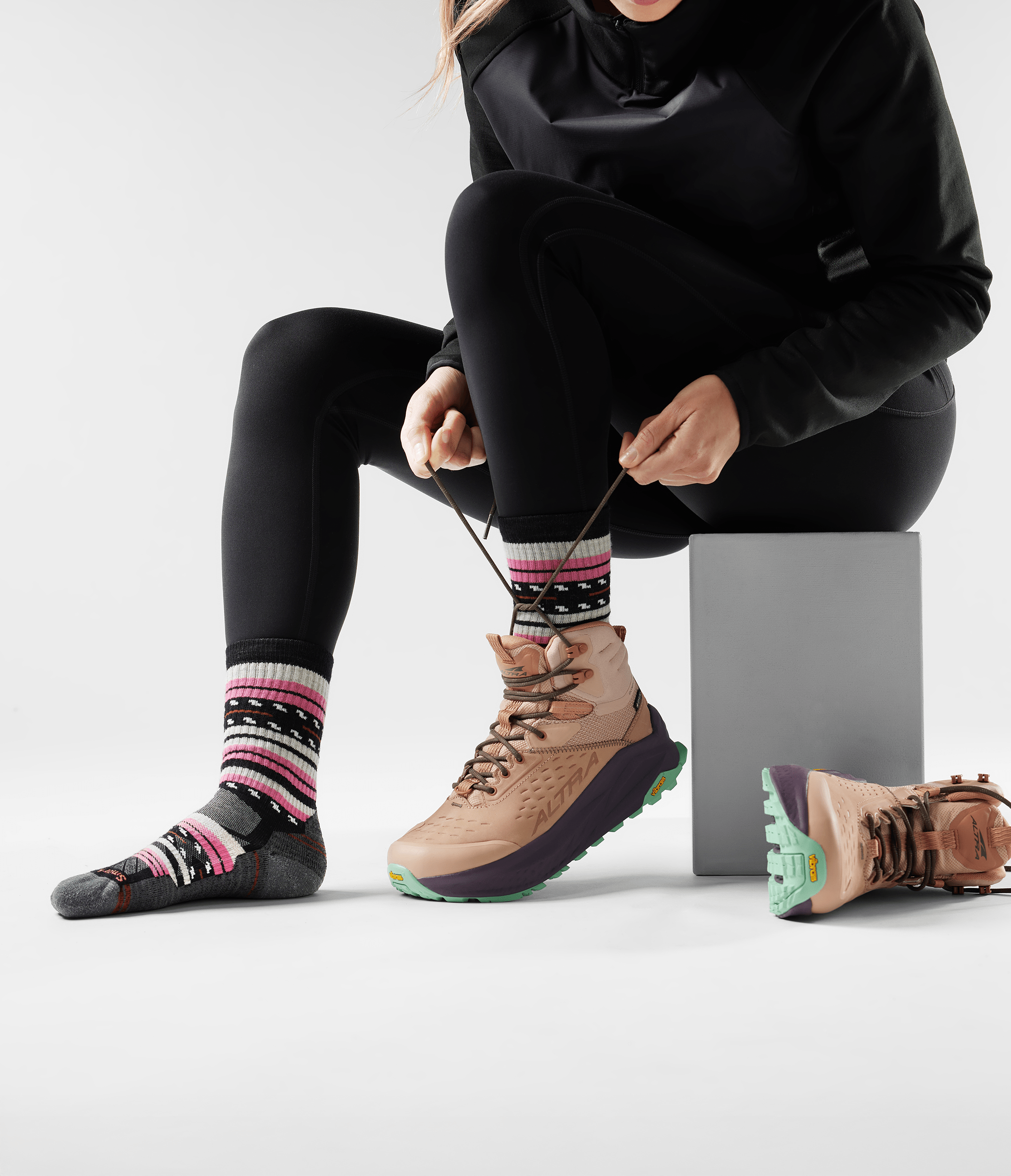 TNF X Smartwool Women's HIKE Light Cushion Margarita Crew Socks