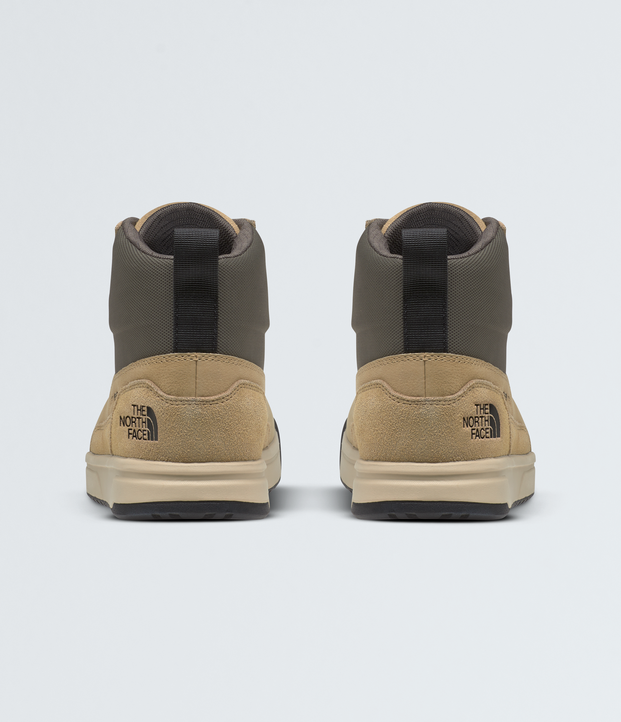 Men’s Larimer Mid Waterproof Boots