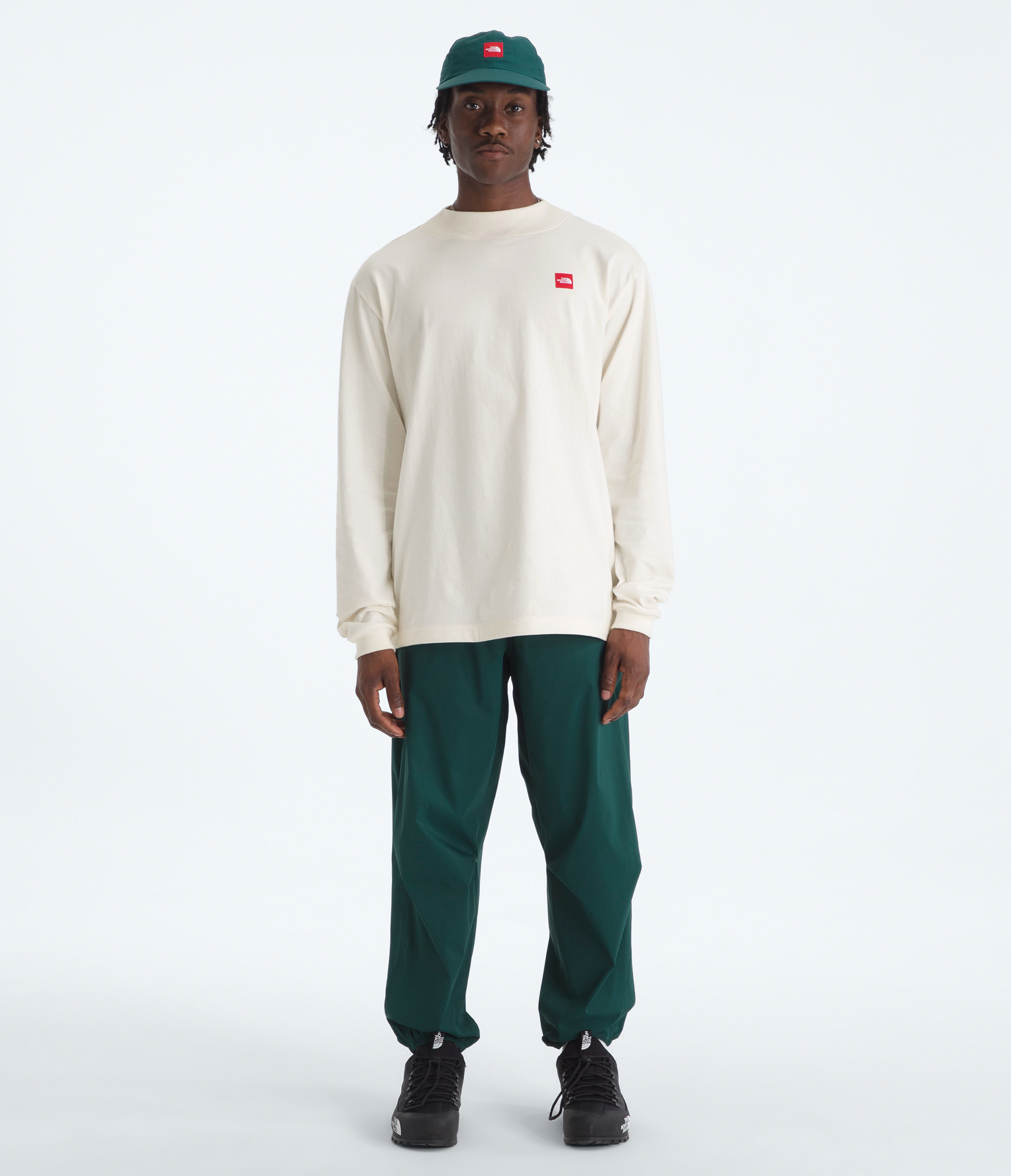 Men’s TNF™ Red Box Long-Sleeve Tee